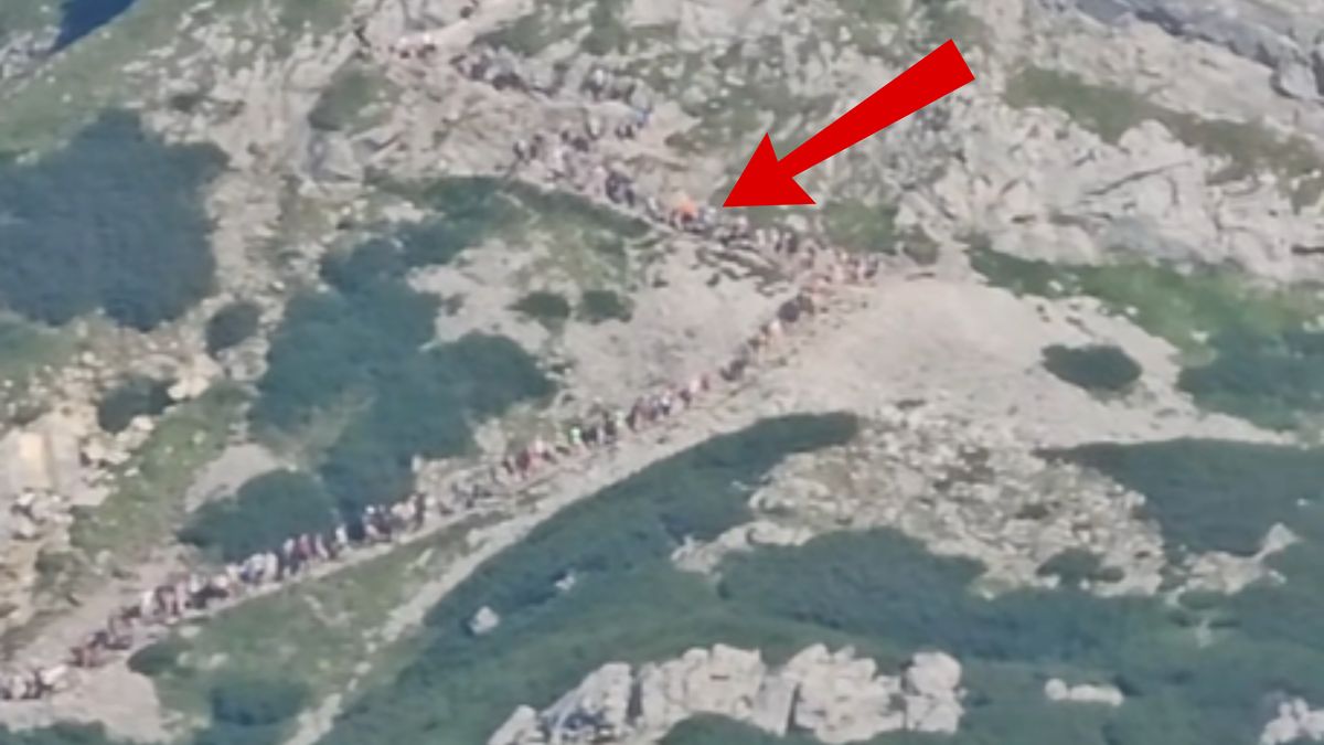 Pokazał kolejkę na Giewont.
