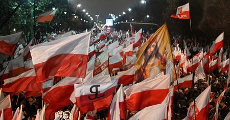Ile osób na marszu 11 stycznia? Duże rozbieżności w komunikatach PiS