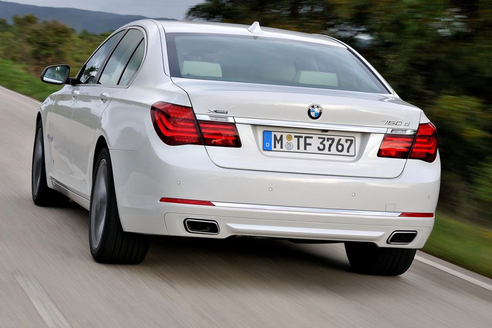 BMW serii 7 na rok 2013 - megagaleria niemieckiego okrętu flagowego 163