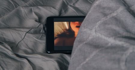 Kaspersky: Służbowy sprzęt wykorzystywany do oglądania pornografii jak nigdy wcześniej