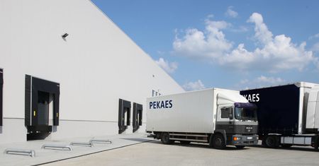 Innova wycofała Pekaes z obrotu giełdowego