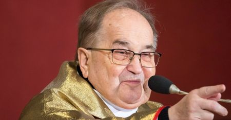 Odwiedzili sklep o. Rydzyka. Czego tam nie ma