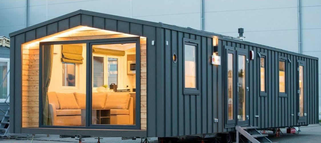 Koronawirus. Przez kryzys rośnie zainteresowanie alternatywnymi domami. "Wszyscy myślą, jak uciec z bloków"