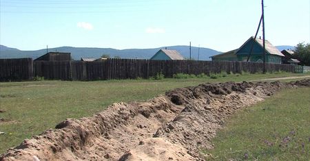 Koronawirus na wsi. Rów jako sposób na kwarantannę