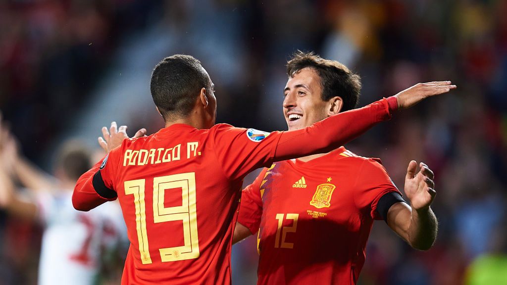 Zdjęcie okładkowe artykułu: Getty Images / Juan Manuel Serrano Arce / Na zdjęciu: piłkarze reprezentacji Hiszpanii