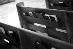 Koronawirus w Polsce. Chory na COVID-19 był w kościele. Sanepid szuka uczestników Mszy Świętej