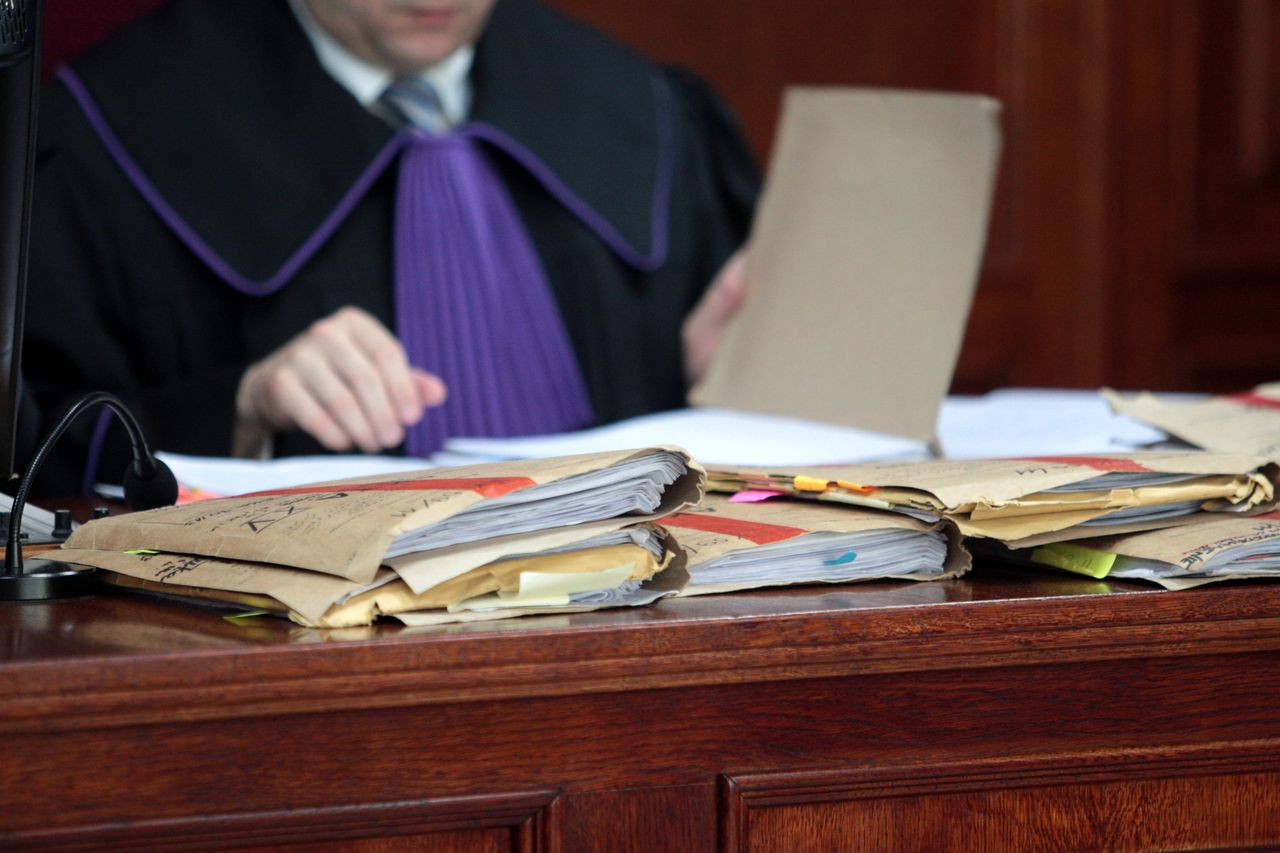 "Bo ofiara gwałtu nie krzyczała". Przełom w sprawie bulwersującego wyroku