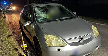 Potrącenie pieszego. Szedł po zmroku pijany i bez odblasków. Miał niemal 3 promile