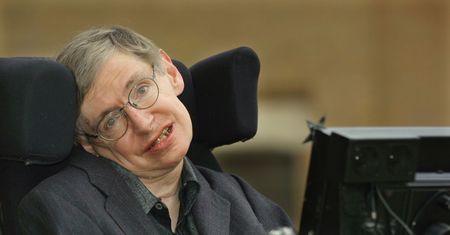 Ostrzeżenie Hawkinga. Przepowiadał "największy błąd w historii"