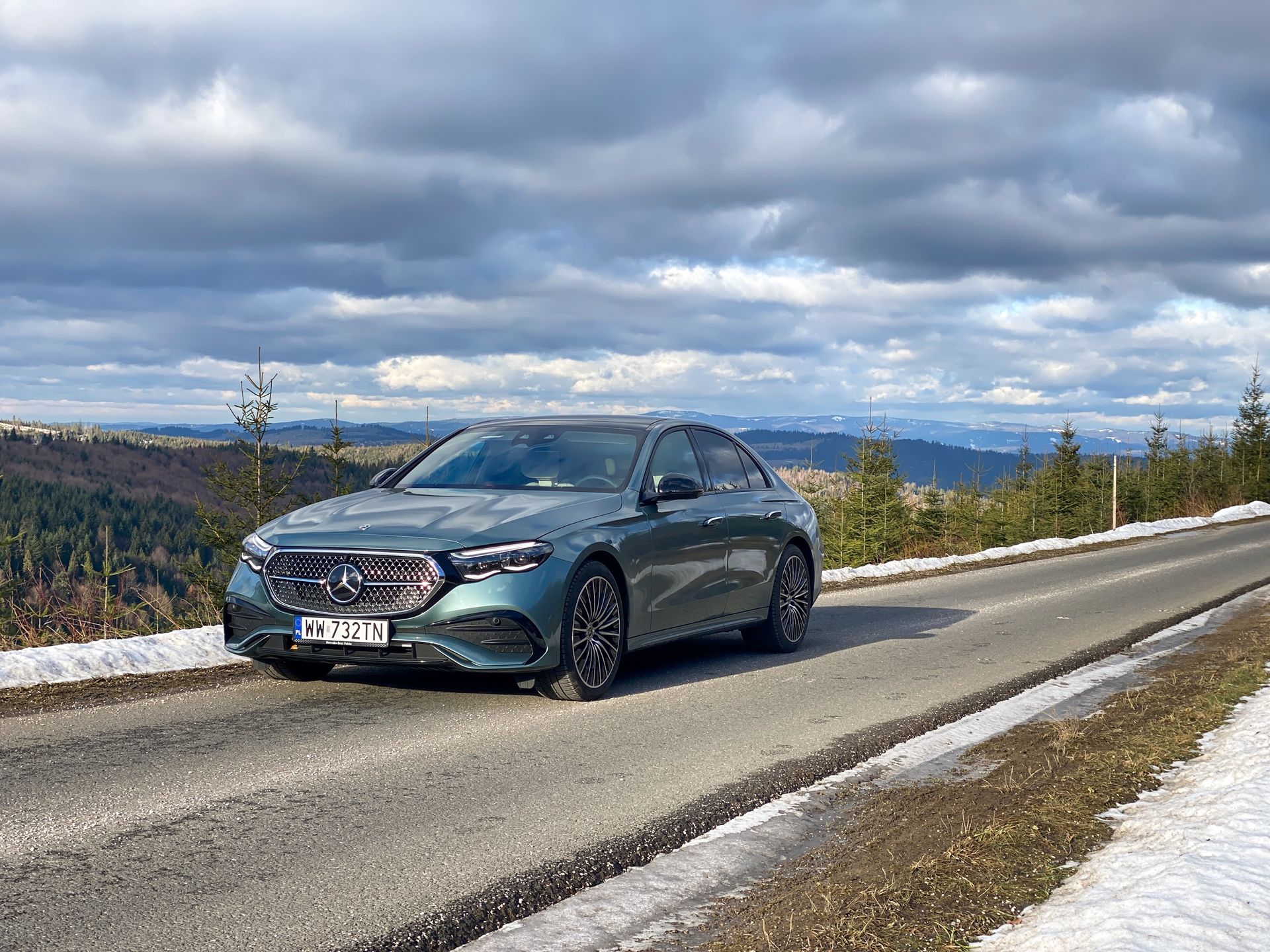Mercedes klasy E (W214)