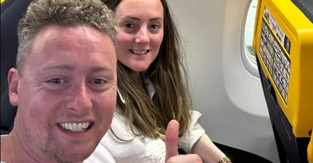Nowożeńcy narzekali na lot. Ryanair ich strollował