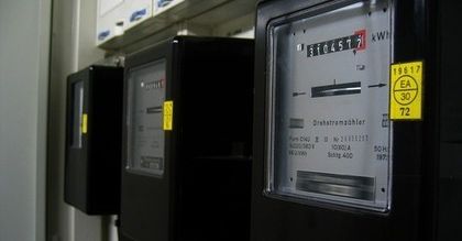 Ile Polak zużywa prądu? Zaskakujące dane