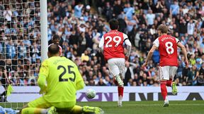 Nowy mistrz Anglii. Cieszy się po wpadce wicelidera Premier League