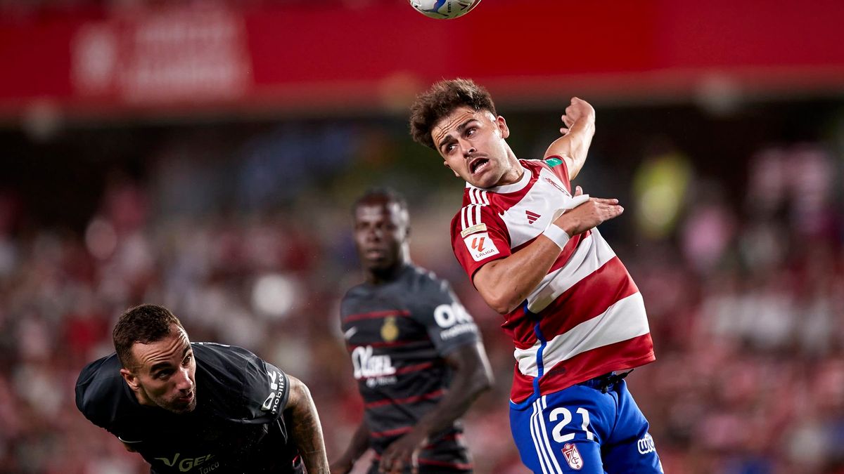 Oscar Melendo (Granada CF) w akcji