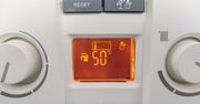 Domowe oszczędności. Na jaką temperaturę ustawić piecyk gazowy?
