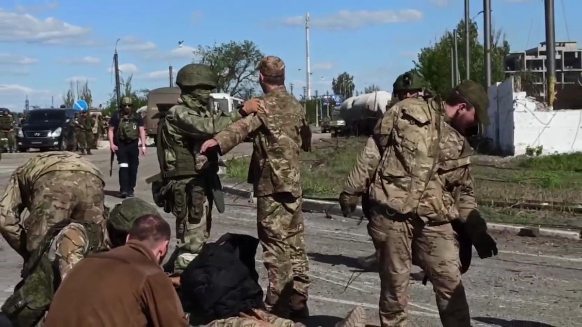 Rosjanie zatrzymali obrońców Azowstali 17 maja. Według ukraińskiego wywiadu żyją i są przetrzymywani na terenie samozwańczej  Donieckiej Republiki 