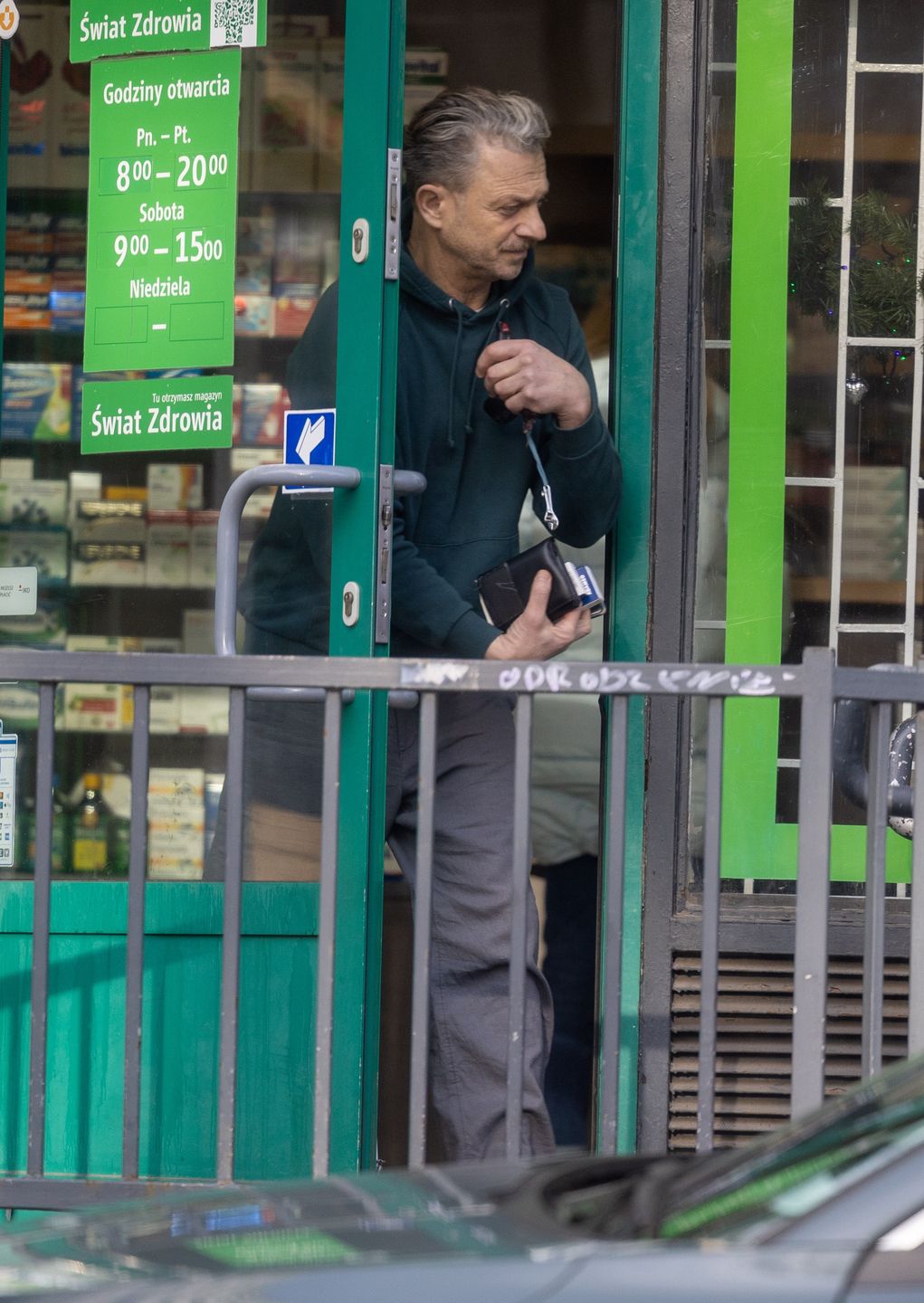 Grzegorz Damięcki "przyłapany" pod domem Magdaleny Schejbal