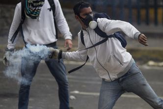 Protesty w Wenezueli. Śmiertelne ofiary przemocy - 31 cywilów i 8 policjantów