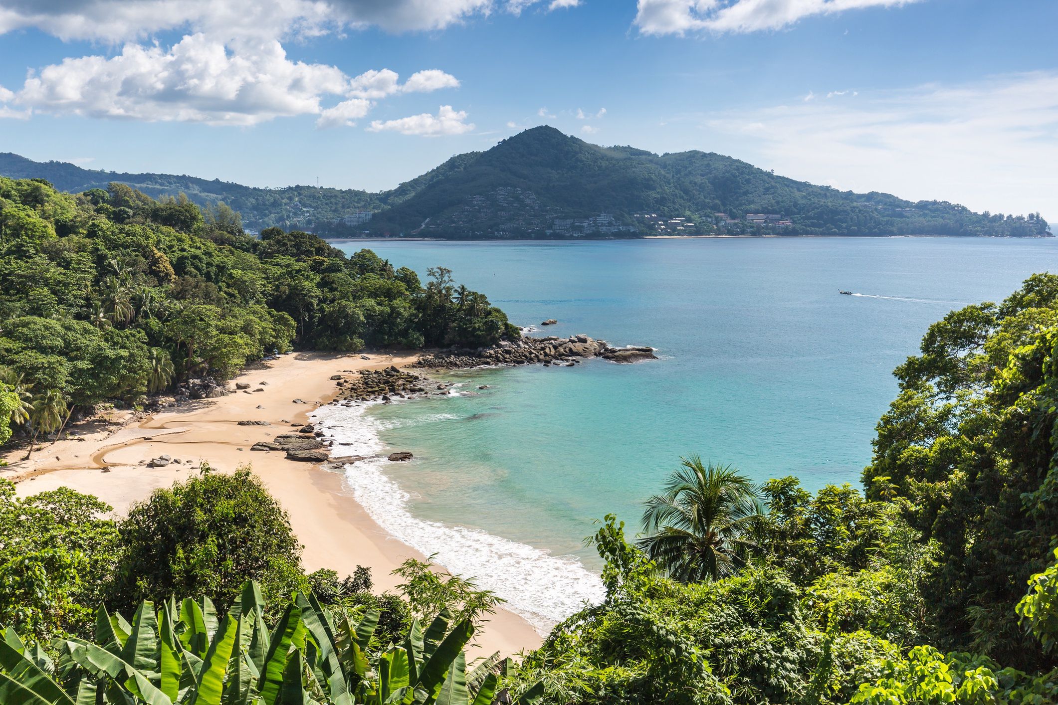 Serial kręcono również na wyspie Phuket 