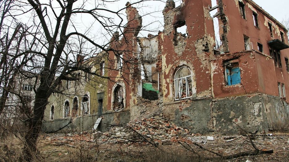 Opuszczony S?owia?skSLOVIANSK, UKRAINE - FEBRUARY 11: Abandoned and heavily damaged buildings are seen in Sloviansk city of Donetsk Region, Ukraine on February 11, 2016. Sloviansk had been evacuated due to heavy clashes between Ukraine army and Pro-Russian separatists which had erupted on 2014. Maksim Scherbina / Anadolu AgencyAA