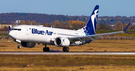 Rumuński Blue Air nad przepaścią. LOT i inne linie lotnicze mogą wykorzystać okazję