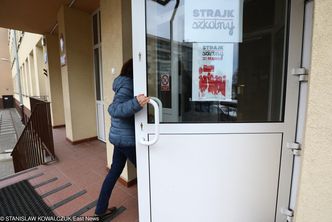 Nauczyciele zaprotestują, ale dyrektorzy i tak muszą otwierać szkoły. "Odpowiedzą za bezpieczeństwo dzieci"