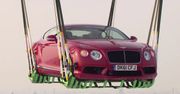 Latający Bentley Continental GT V8 [wideo]