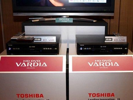 Toshiba Vardia - stacjonarne nagrywarki za 1600$ 1