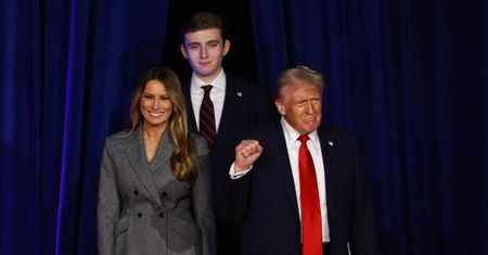 Nie spuszczają go z oka. Studenci o 18-letnim synu Donalda Trumpa