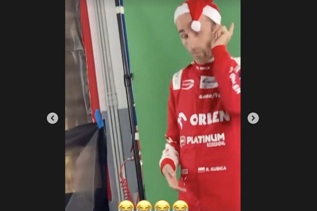 Robert Kubica w roli św. Mikołaja (fot. IG louisdeletraz)