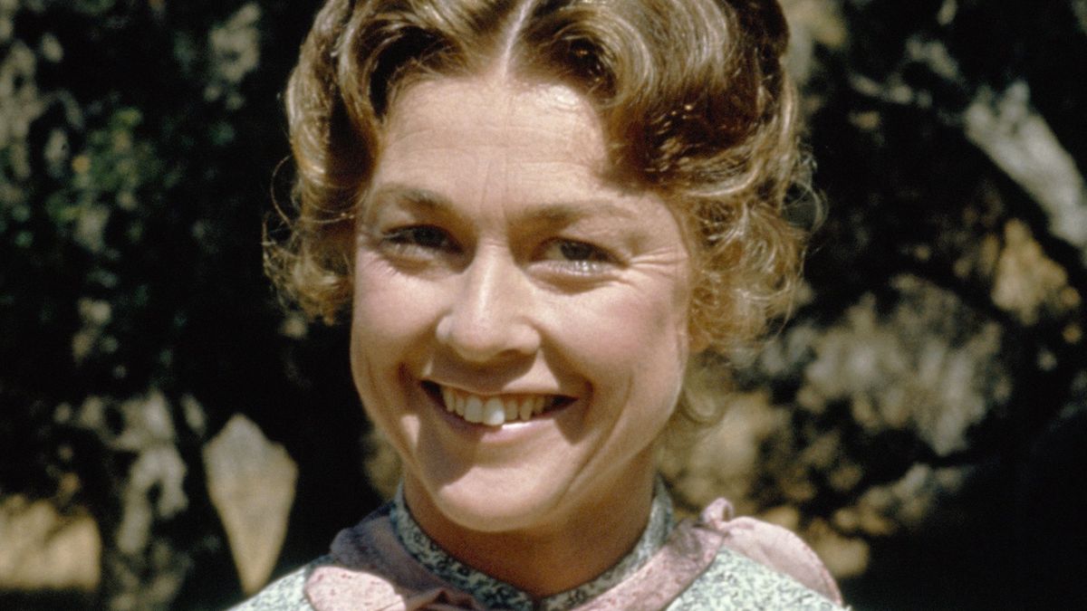 Little House on the PrairieLITTLE HOUSE ON THE PRAIRIE -- Season 4 -- Pictured: Hersha Parady as Alice Garvey -- Photo by: Ted Shepherd/NBCU Photo BankNBC1970s, 1977-1978, NBCU Photo Bank, NUP_115119, Season 4, color, gallery, head shot, one person, outdoor, portrait, select, single, solo, studio, vertical