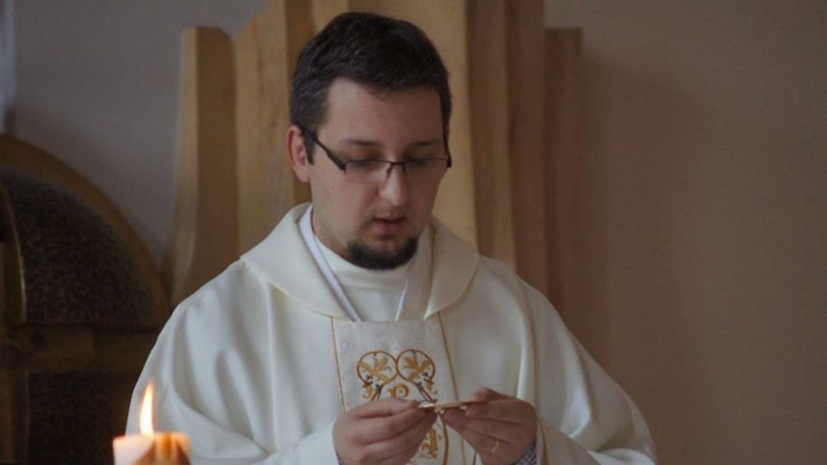 Ksiądz staje w obronie Halloween. "Trzeba mieć dystans, rozróżniać magię od kultury"