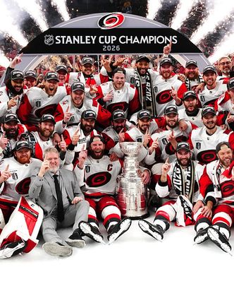 Po 20 latach znów są mistrzami NHL!