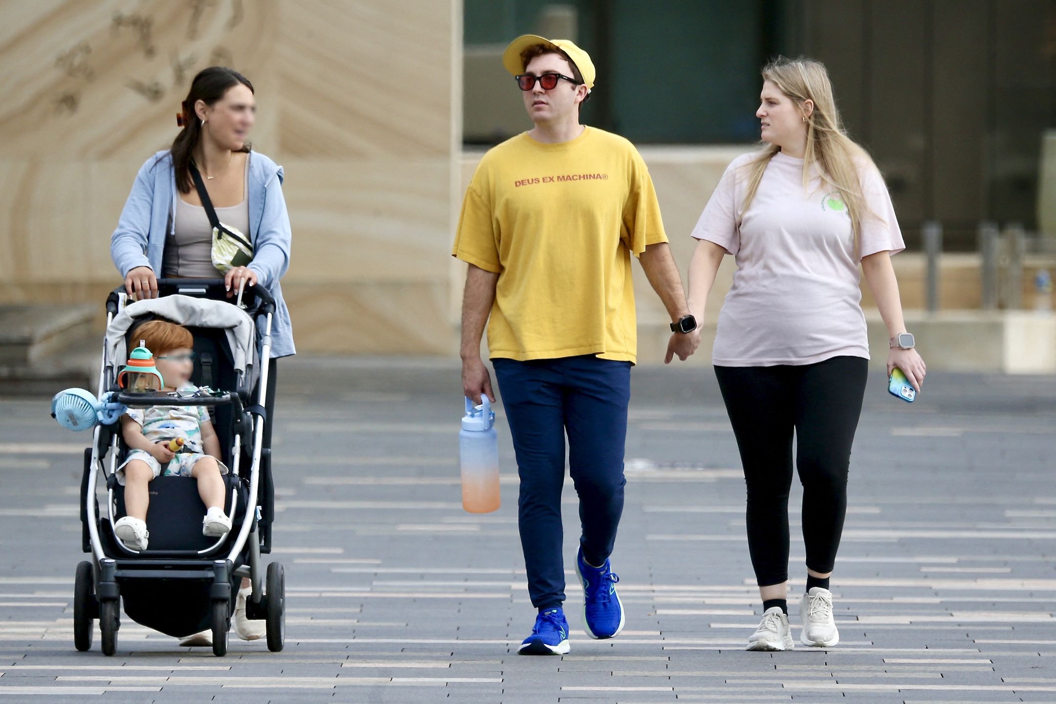 Meghan Trainor zwiedza Sydney z rodziną i nianią