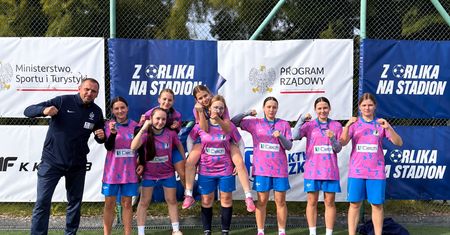 Sarenki idą jak burza! Piłkarki ze Złejwsi Wielkiej bez litości dla rywalek