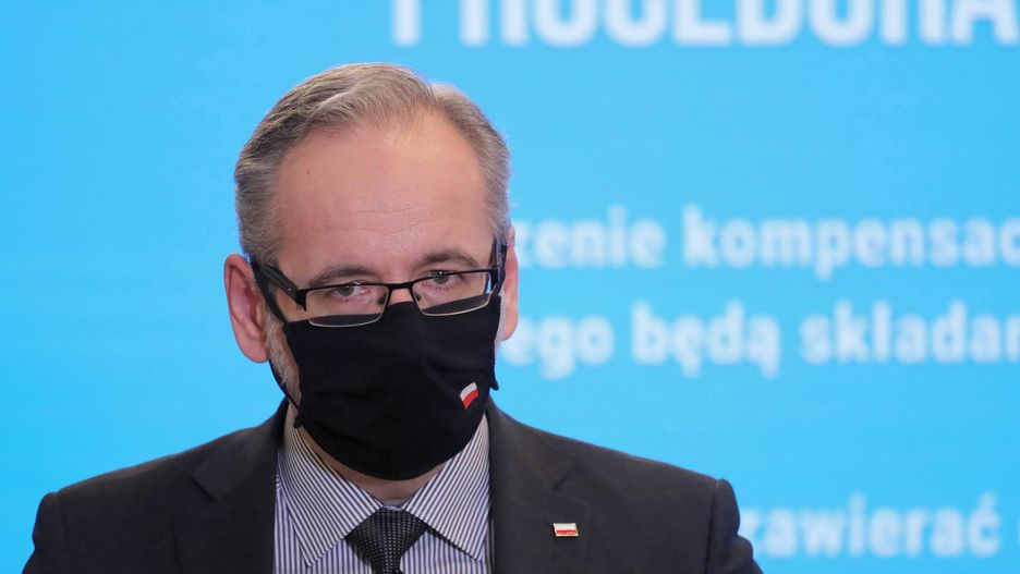 Koronawirus w Polsce. Czeska ambasada odpowiada Adamowi Niedzielskiemu