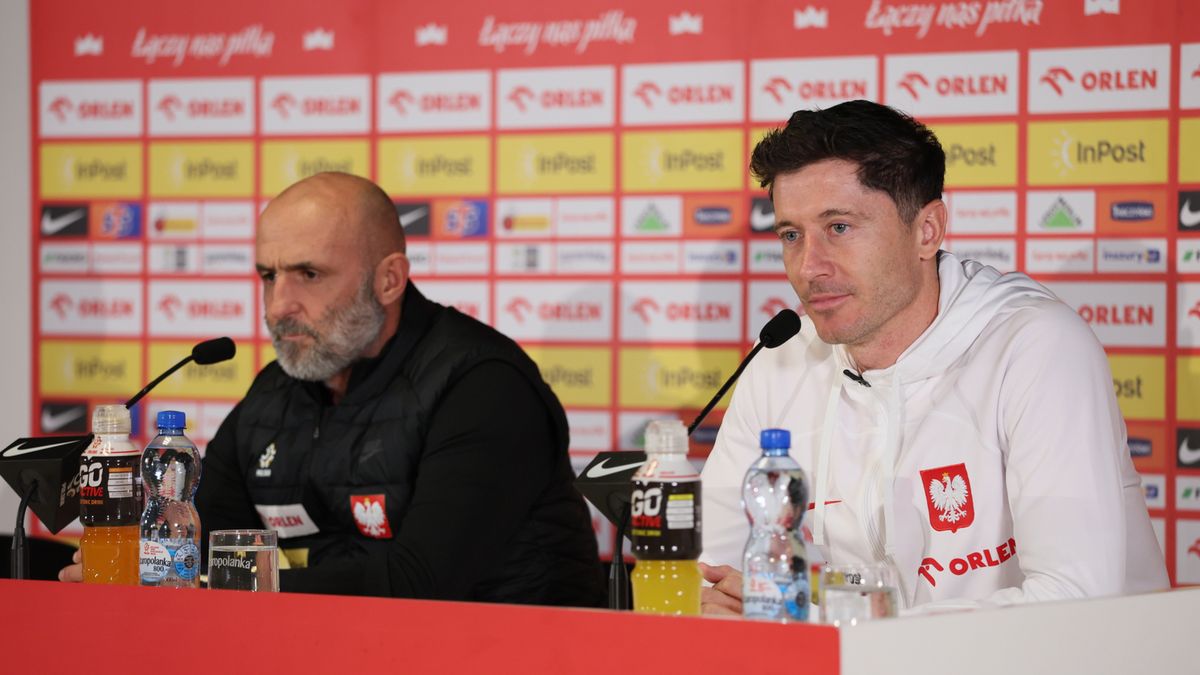 PAP / Leszek Szymański / Michał Probierz i Robert Lewandowski