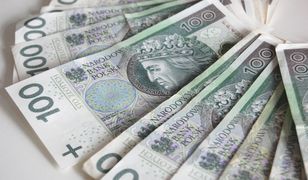 14-latek pomagał w wyłudzaniu pieniędzy metodą "na policjanta". Złapali go na gorącym uczynku