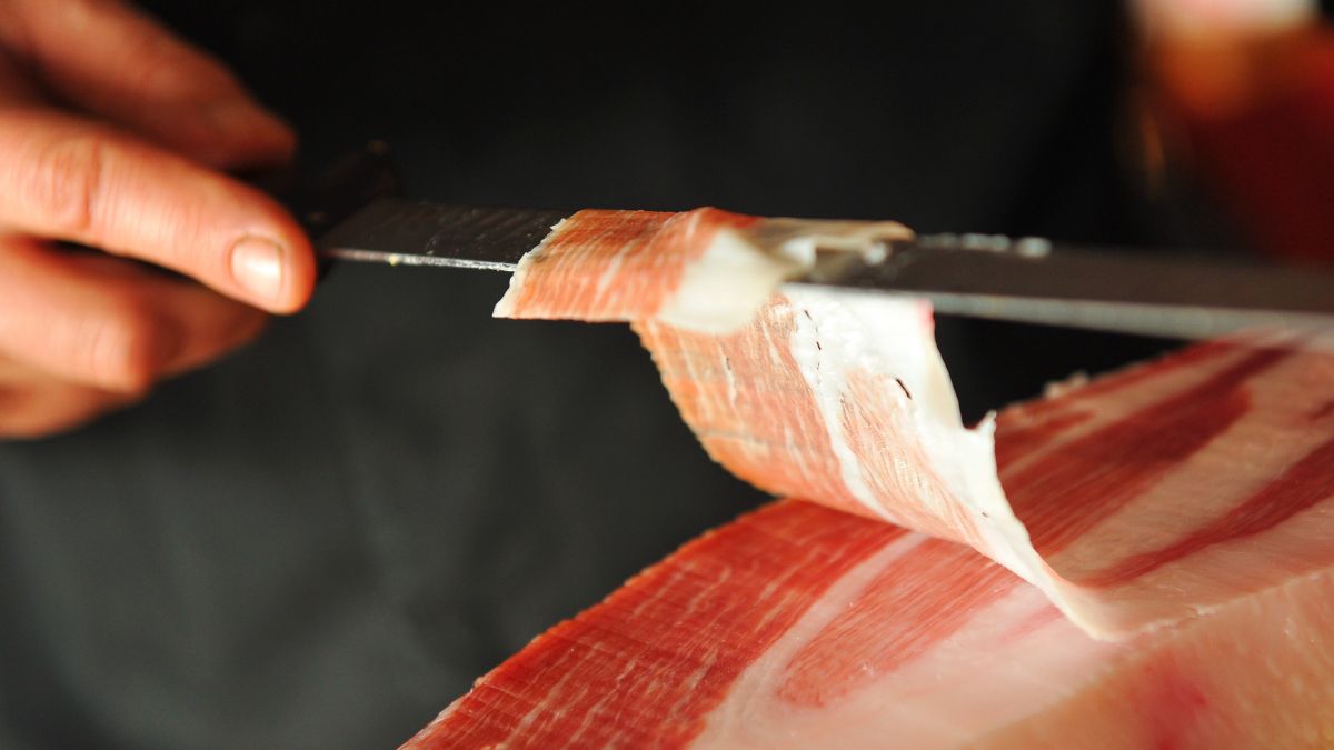 Szynka dojrzewająca to jeden z polskich produktów tradycyjnych 