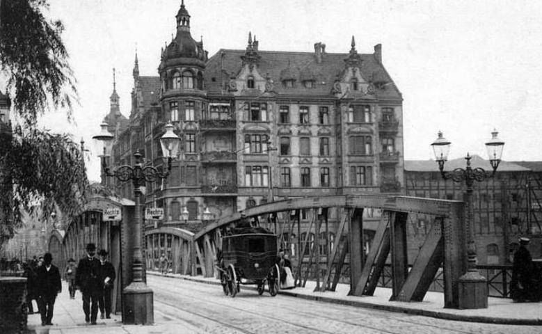 Most Chwaliszewski aż do 1913 r. był jedynym, który łączył prawo- i lewobrzeżny Poznań