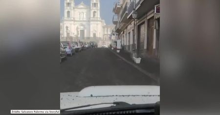 Wulkaniczny popiół spadł na sycylijskie miasteczko.