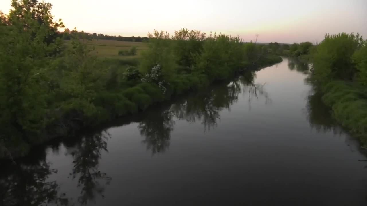 Dwóch mężczyzn utonęło w Nidzie. Brali udział w spływie kajakowym