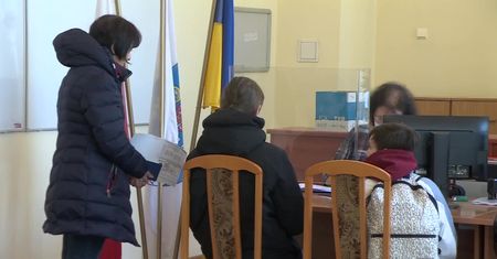 Ukraiński punkt konsularny otwarty w Poznaniu. Uchodźcy mogą załatwiać sprawy związane z dowodami tożsamości