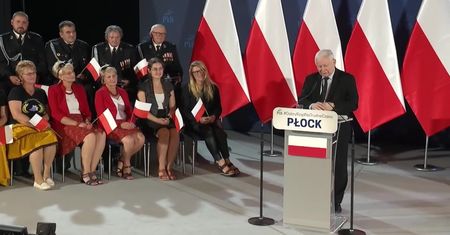 Prezes PiS o przyczynach inflacji: tarcze antycovidowe i putinflacja