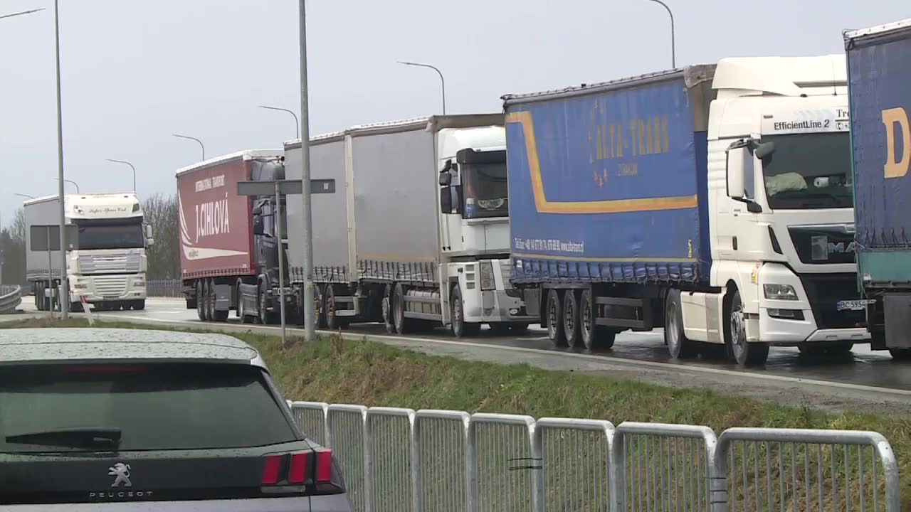 Rolnicy wznowili protest w pobliżu polsko-ukraińskiego przejścia granicznego w Medyce