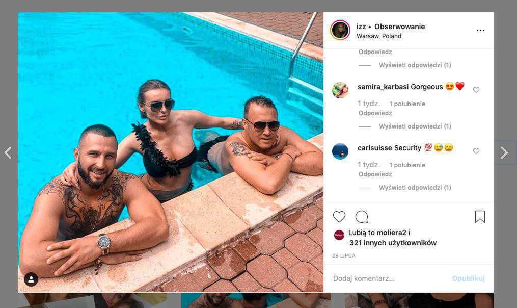 Izabela Adamczyk i Paweł Stypka (pierwszy z lewej) na wakacjach