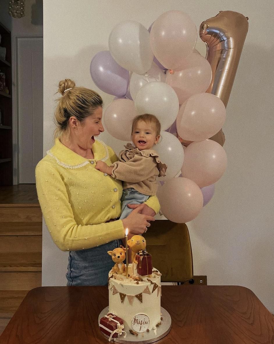 Ciocia Liestyle i Jakob Kosel obchodzą roczek swojej córeczki