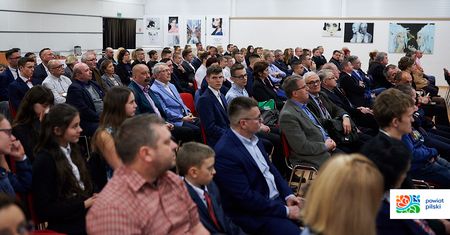 Starosta nagrodził sportowców, kluby sportowe i trenerów