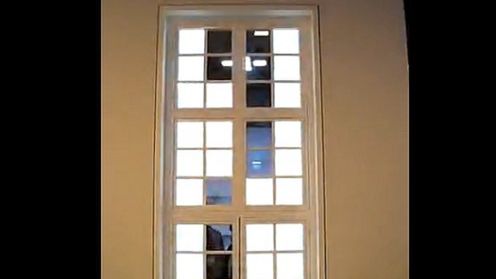 OLED - świecąca szyba 1