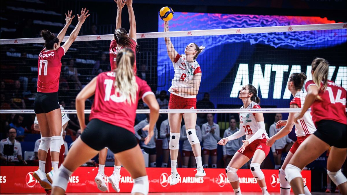 Zdjęcie okładkowe artykułu: Materiały prasowe / FIVB / Na zdjęciu: mecz Polek